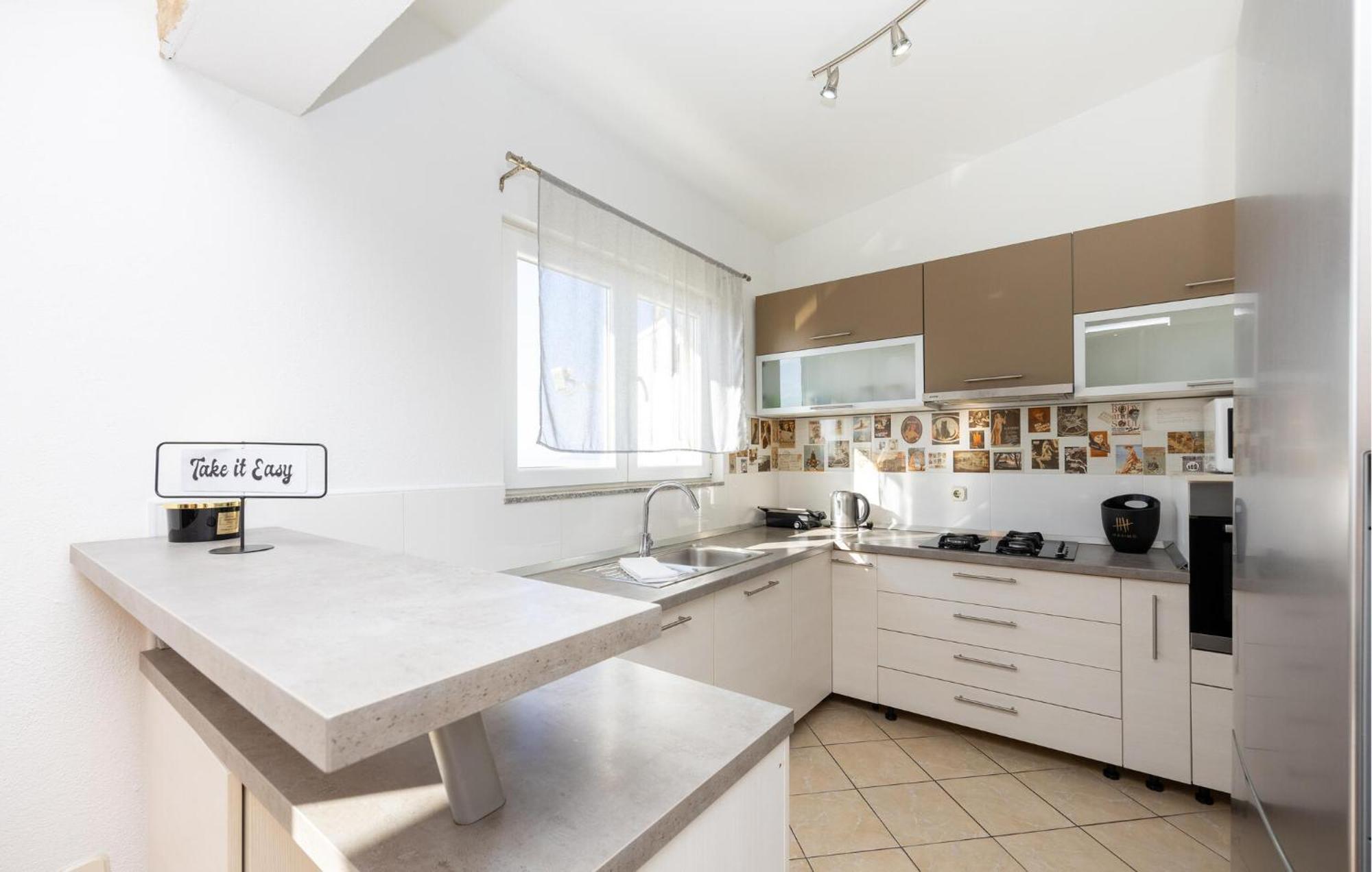 Stunning Apartment In מאקרסקה מראה חיצוני תמונה